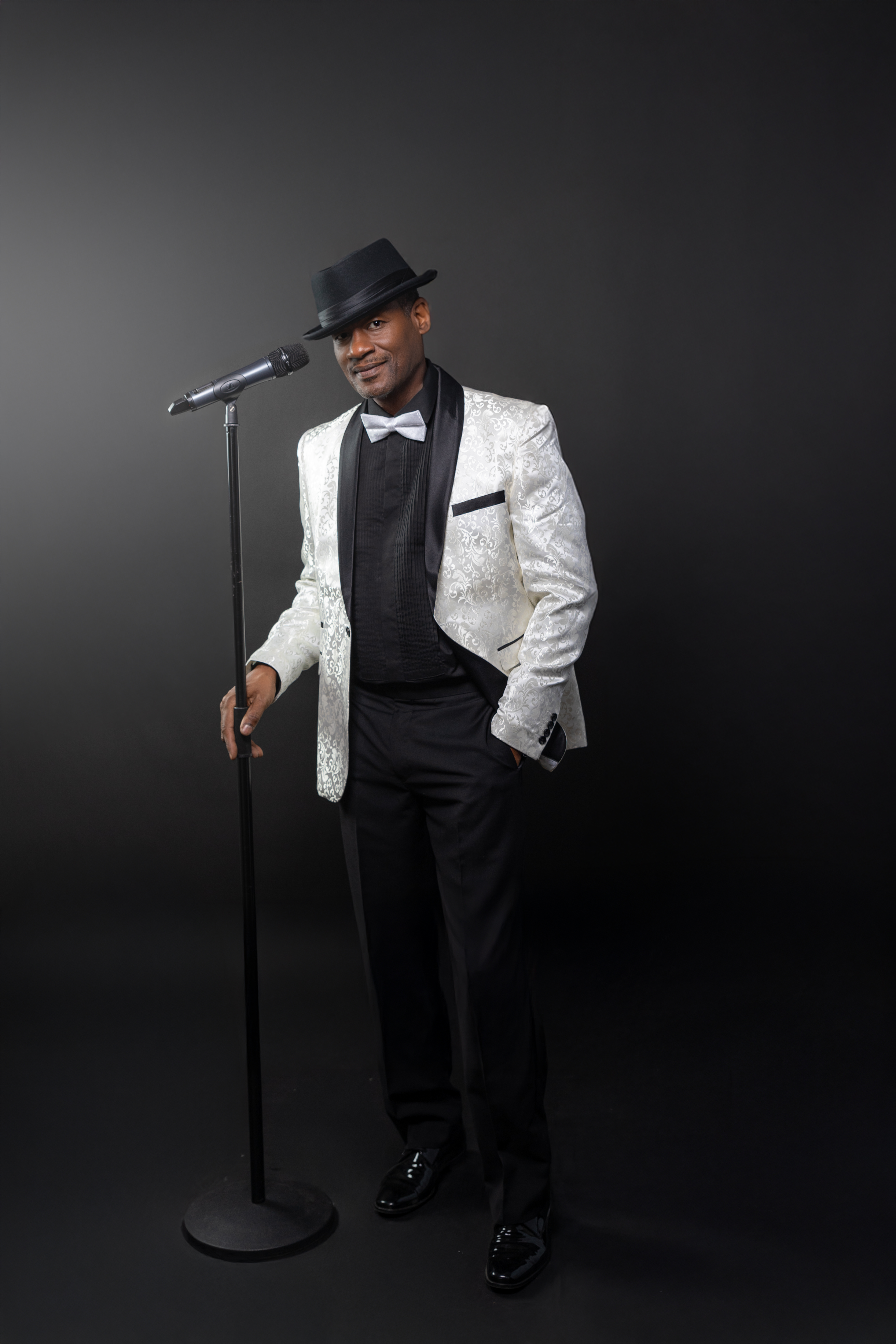 Rent a singer